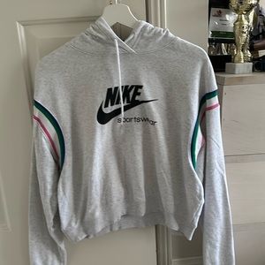 nike sweater